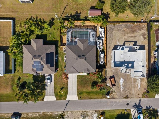 121 NE 11th TER, Cape Coral, FL 33909