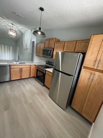 3350 Jaywood Terrace J221, Boca Raton, FL 33431