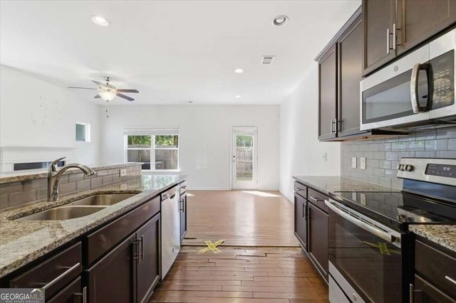5064 Longview Walk, Decatur, GA 30035
