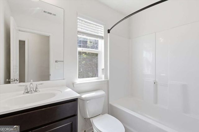 5064 Longview Walk, Decatur, GA 30035