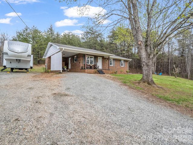 248 Bible School Road, Lake Lure, NC 28746