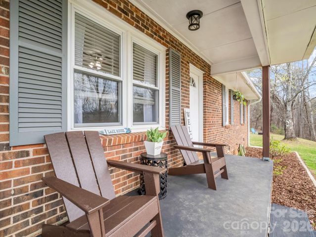 248 Bible School Road, Lake Lure, NC 28746