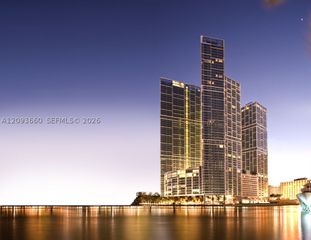 485 BRICKELL AVE 3303, Miami, FL 33131