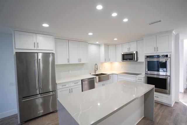 922 Sealane Drive B, Encinitas, CA 92024