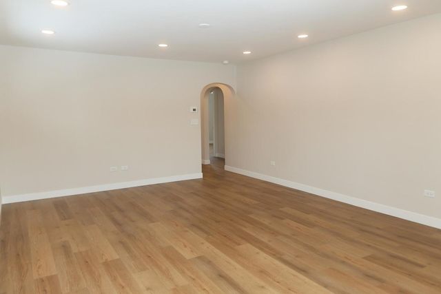 289 Chestnut Street, Antioch, IL 60002