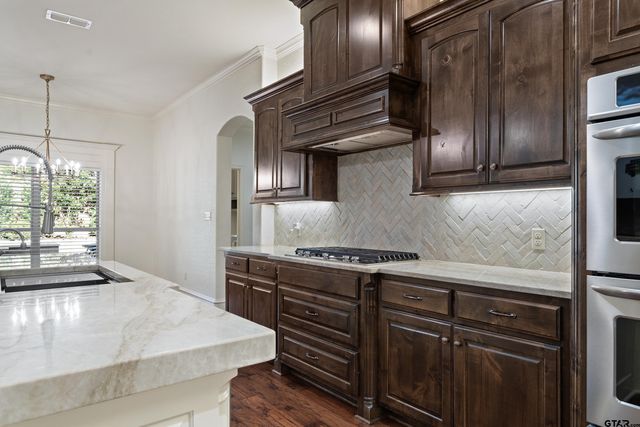 1209 Cambridge Bend, Tyler, TX 75703