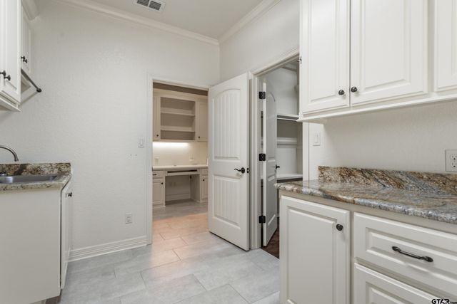 1209 Cambridge Bend, Tyler, TX 75703