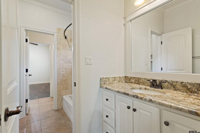 1209 Cambridge Bend, Tyler, TX 75703