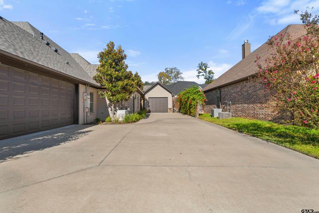 1209 Cambridge Bend, Tyler, TX 75703