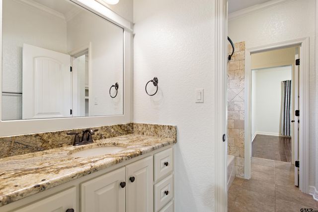 1209 Cambridge Bend, Tyler, TX 75703