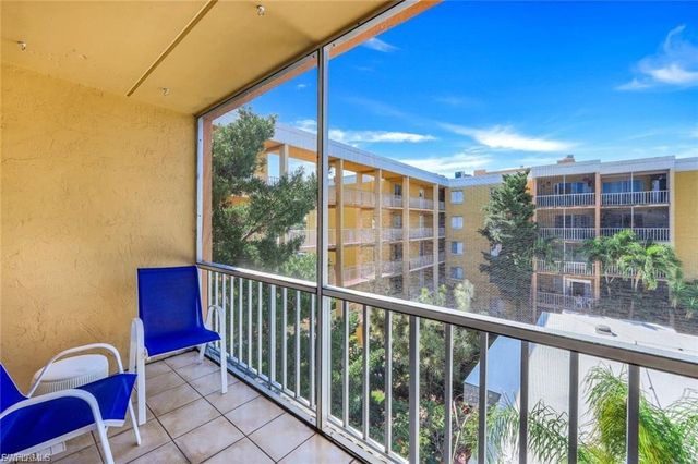 2366 E Mall DR 418, Fort Myers, FL 33901