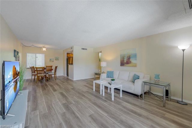 2366 E Mall DR 418, Fort Myers, FL 33901