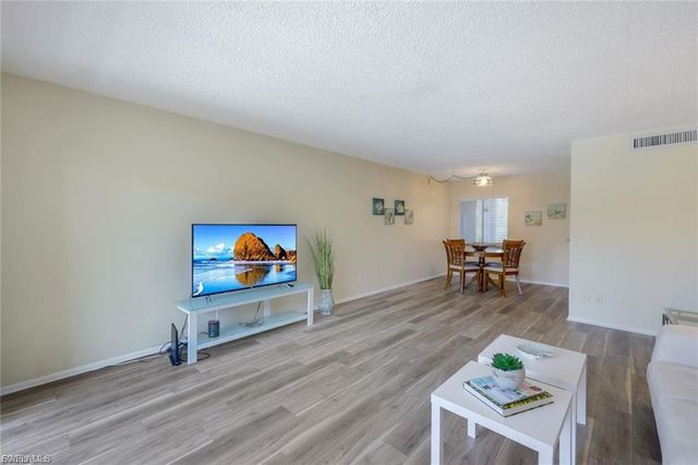2366 E Mall DR 418, Fort Myers, FL 33901