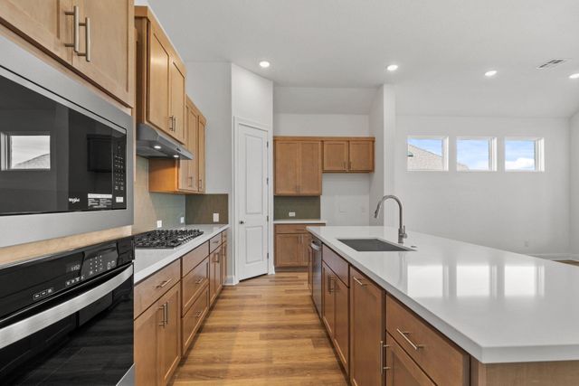 1504 Corduroy LN, Georgetown, TX 78633