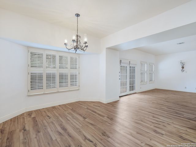 9231 LINBROOKE, San Antonio, TX 78250