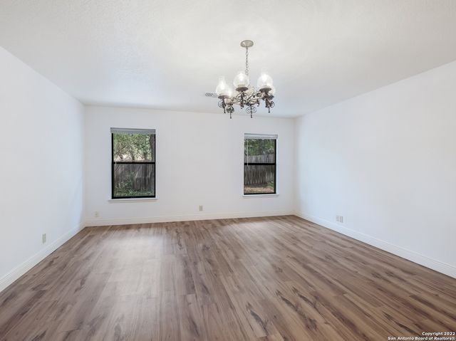 9231 LINBROOKE, San Antonio, TX 78250