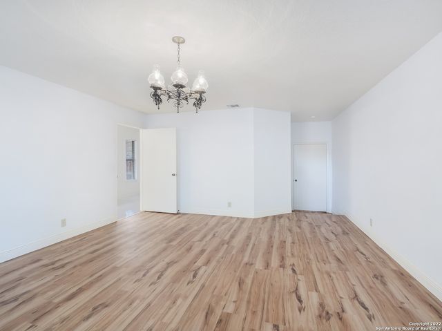 9231 LINBROOKE, San Antonio, TX 78250