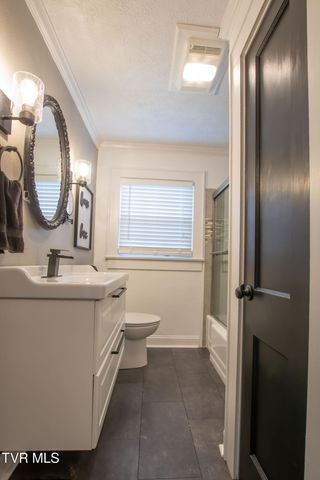 1605 Overhill Road, Bristol, VA 24201