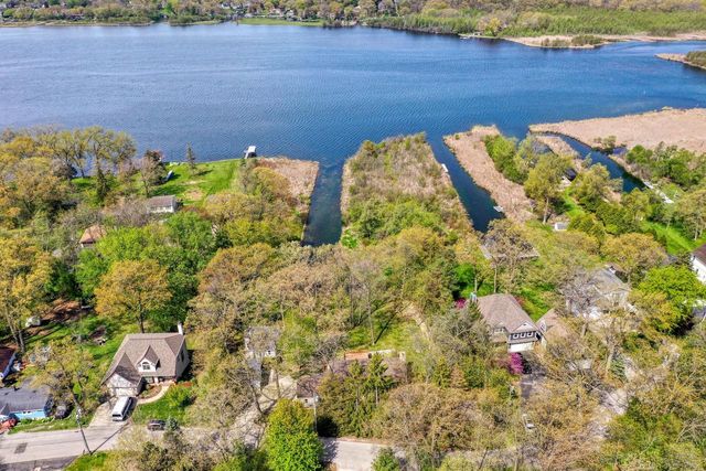3513 RIDGE DRIVE, Hartland, WI 53029