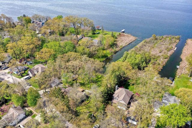 3513 RIDGE DRIVE, Hartland, WI 53029