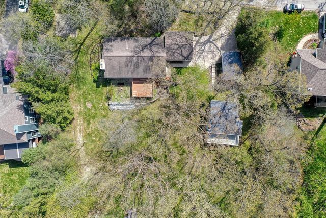 3513 RIDGE DRIVE, Hartland, WI 53029