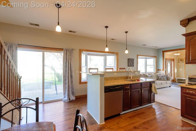 40 Potter Drive, Belleville, MI 48111