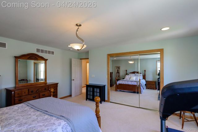 40 Potter Drive, Belleville, MI 48111