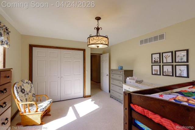 40 Potter Drive, Belleville, MI 48111