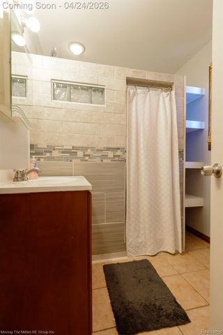 40 Potter Drive, Belleville, MI 48111
