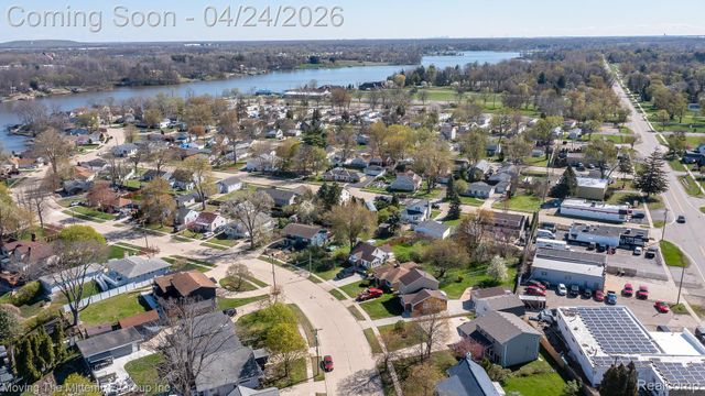 40 Potter Drive, Belleville, MI 48111