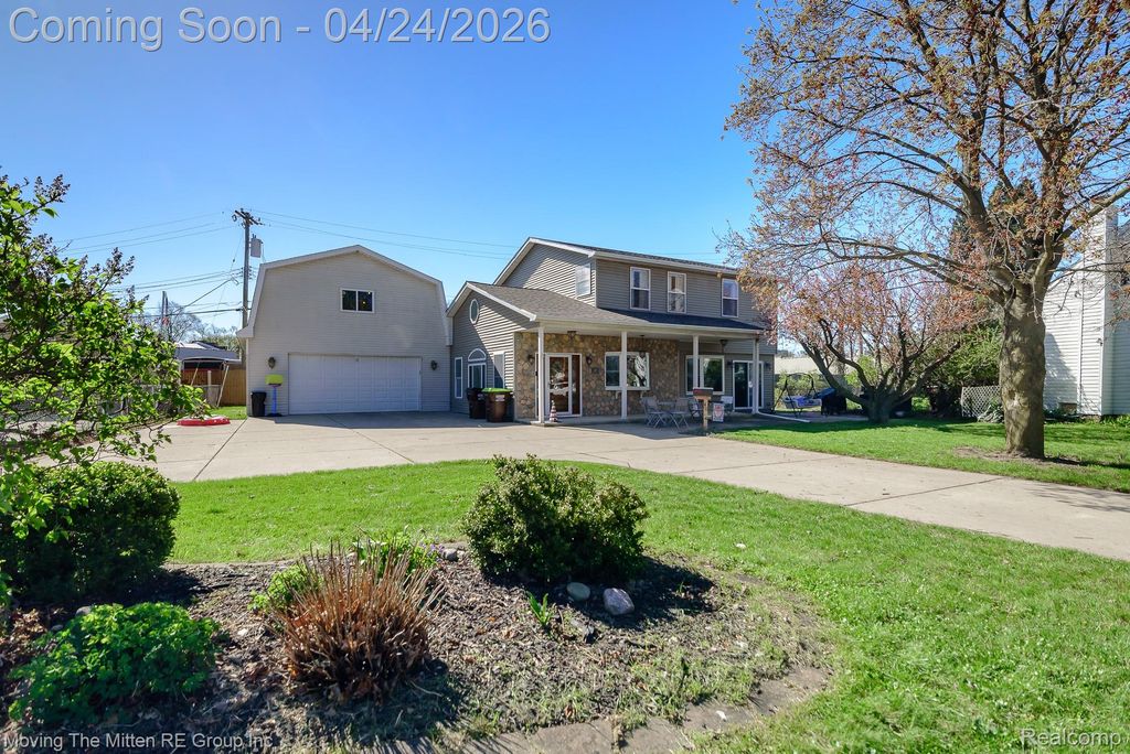 40 Potter Drive, Belleville, MI 48111