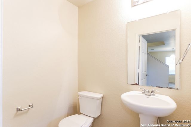 7031 Heathers Pond, San Antonio, TX 78227