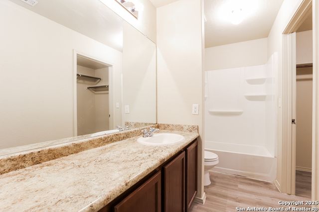 7031 Heathers Pond, San Antonio, TX 78227