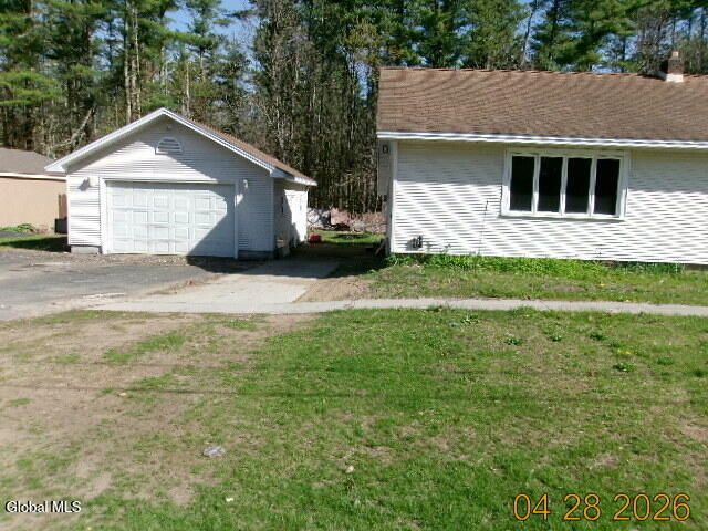 393 Reynolds Road, Moreau, NY 12828