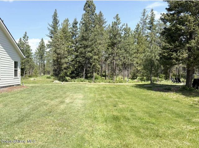 871 W Kenai LN, Athol, ID 83801
