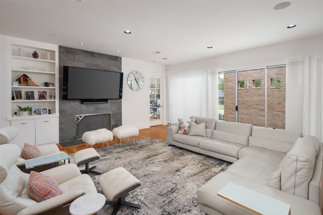 5624 Williamstown Road, Dallas, TX 75230