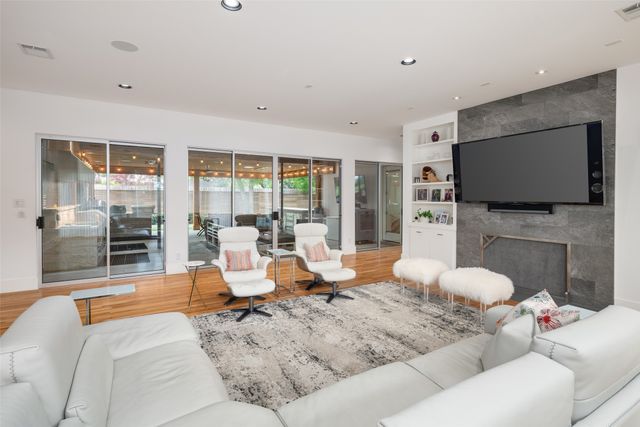 5624 Williamstown Road, Dallas, TX 75230