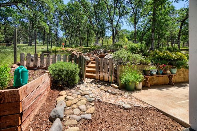 19220 Deer Hill Road, Hidden Valley Lake, CA 95467