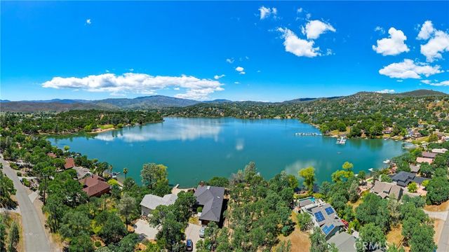 19220 Deer Hill Road, Hidden Valley Lake, CA 95467