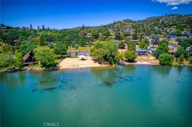 19220 Deer Hill Road, Hidden Valley Lake, CA 95467