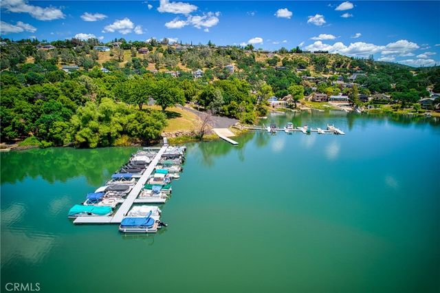 19220 Deer Hill Road, Hidden Valley Lake, CA 95467