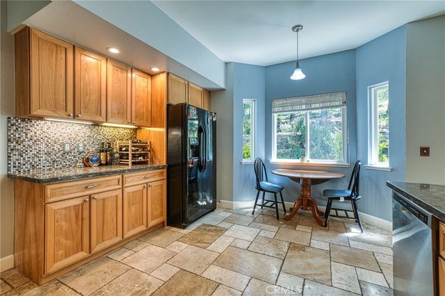 19220 Deer Hill Road, Hidden Valley Lake, CA 95467