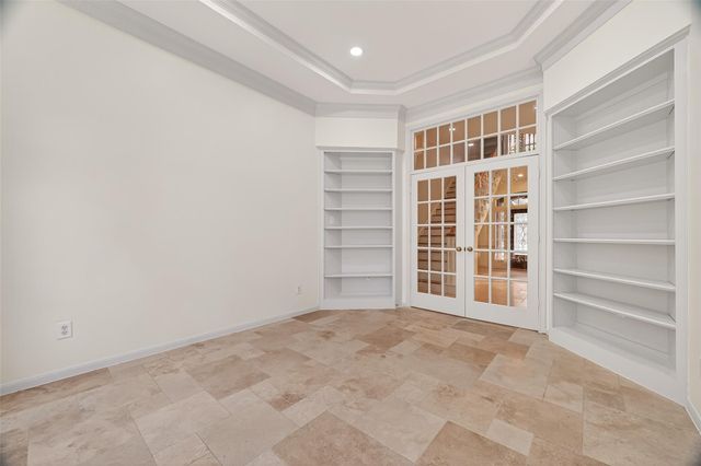 4318 Oak Trail Court, Sugar Land, TX 77479