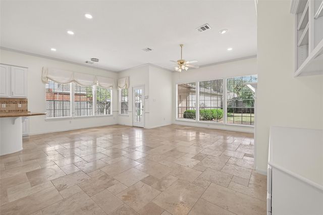 4318 Oak Trail Court, Sugar Land, TX 77479