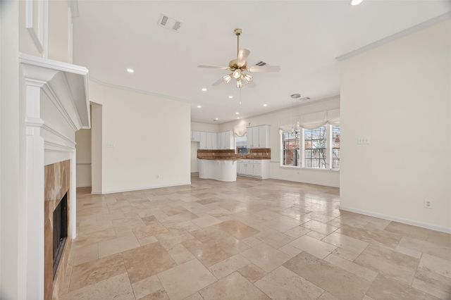 4318 Oak Trail Court, Sugar Land, TX 77479