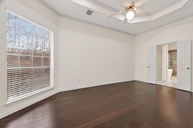 4318 Oak Trail Court, Sugar Land, TX 77479