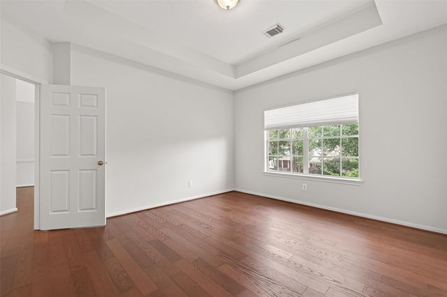 4318 Oak Trail Court, Sugar Land, TX 77479