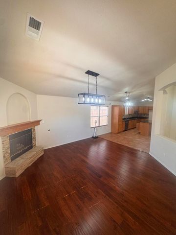 6012 Sipapu Avenue NW, Albuquerque, NM 87120