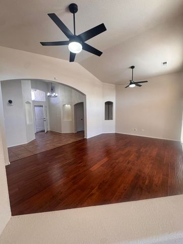 6012 Sipapu Avenue NW, Albuquerque, NM 87120