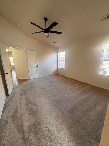 6012 Sipapu Avenue NW, Albuquerque, NM 87120